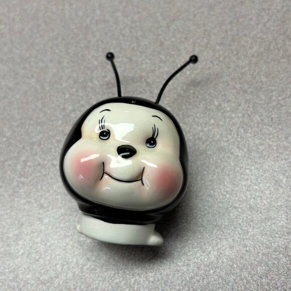 Vintage Ladybug Teapot Personal Size - Picture 5 of 11